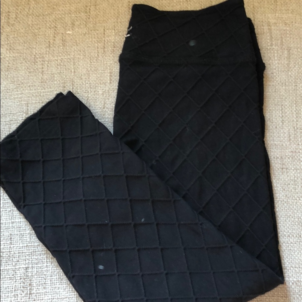 Beyond Yoga quilted crops